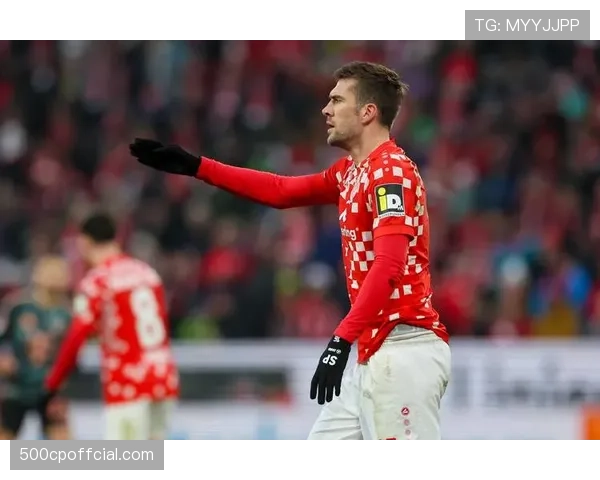 老将新篇:美因茨36岁后卫三月抢断成功率居联赛前列 老将新篇:美因茨36岁后卫三月抢断成功率居联赛前列